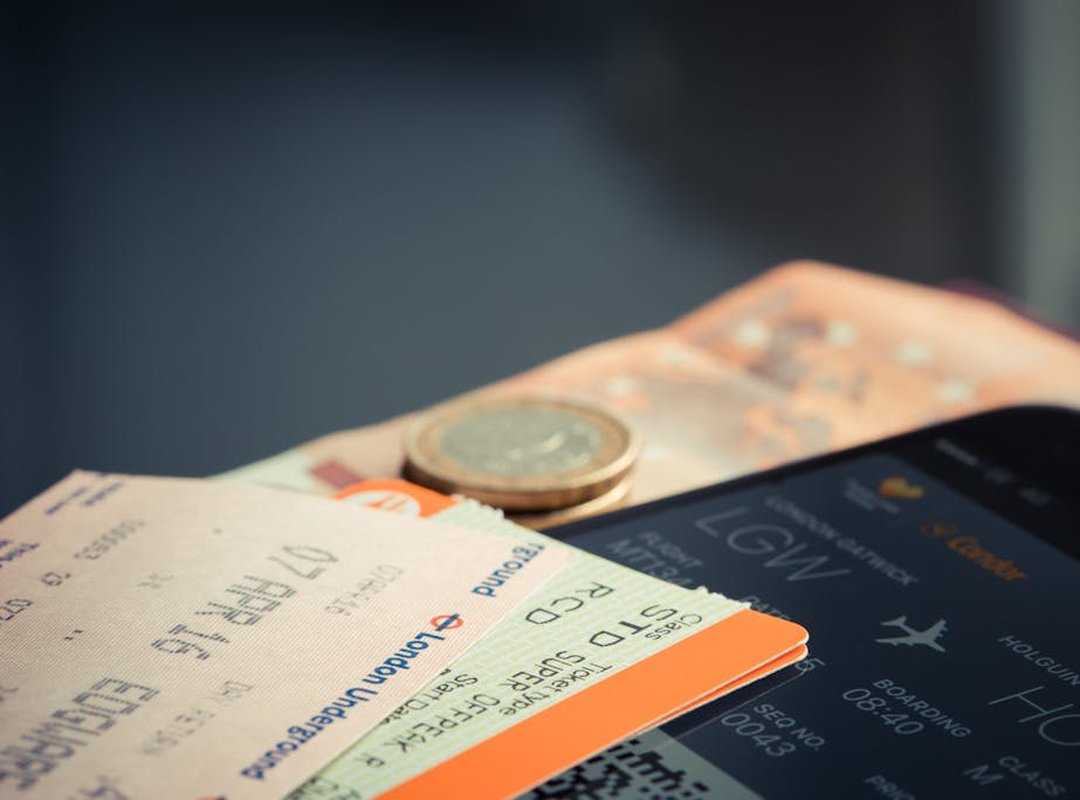 Booked Flight to Zopalno